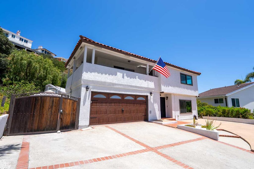 Exterior of Ocean Ridge Recovery's Calle Real House