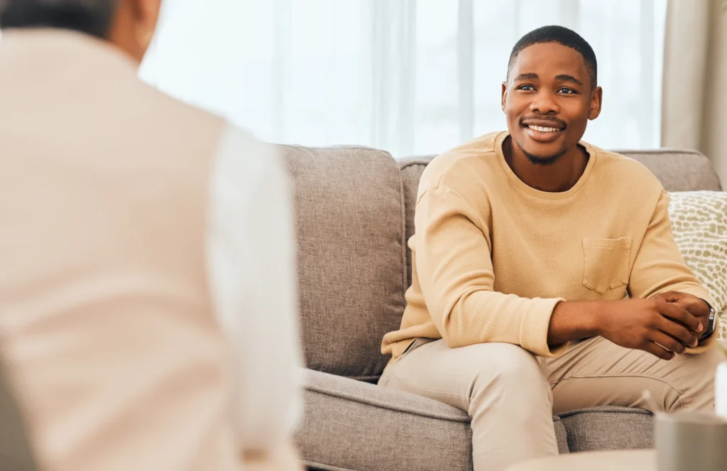 Arrow Electronics employee speaking with an addiction treatment specialist.